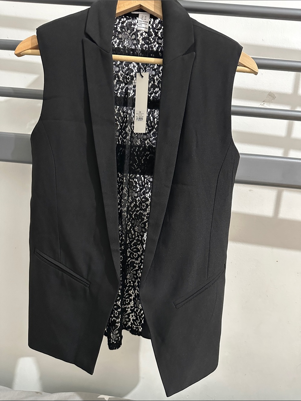 Black Sleeveless Blazer Vest - Unbranded